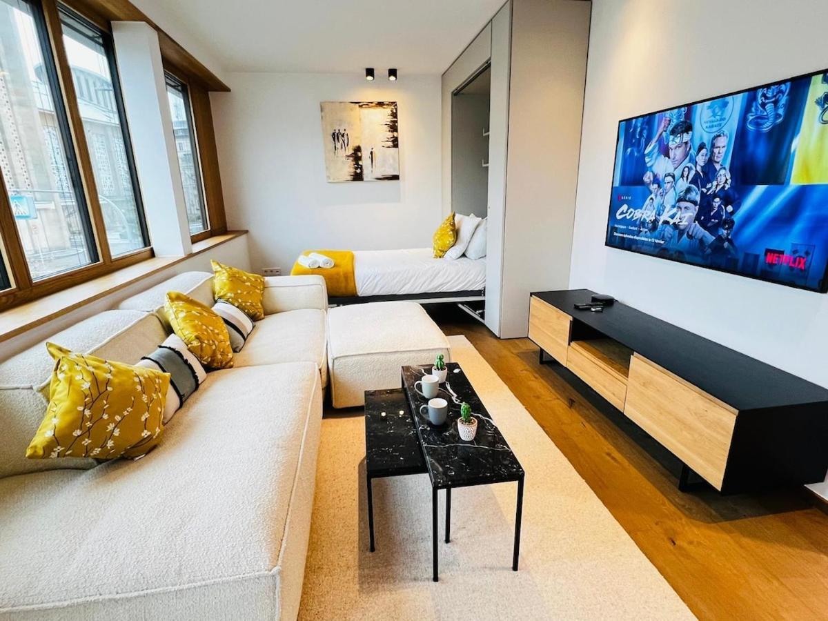 Charming 1 Bedroom With Balcon And Parking * Luxemburg